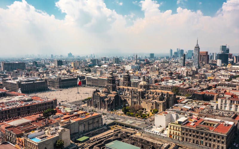Blick auf das Zentrum mit Zocalo von Mexiko-Stadt - ©a_medvedkov - envato