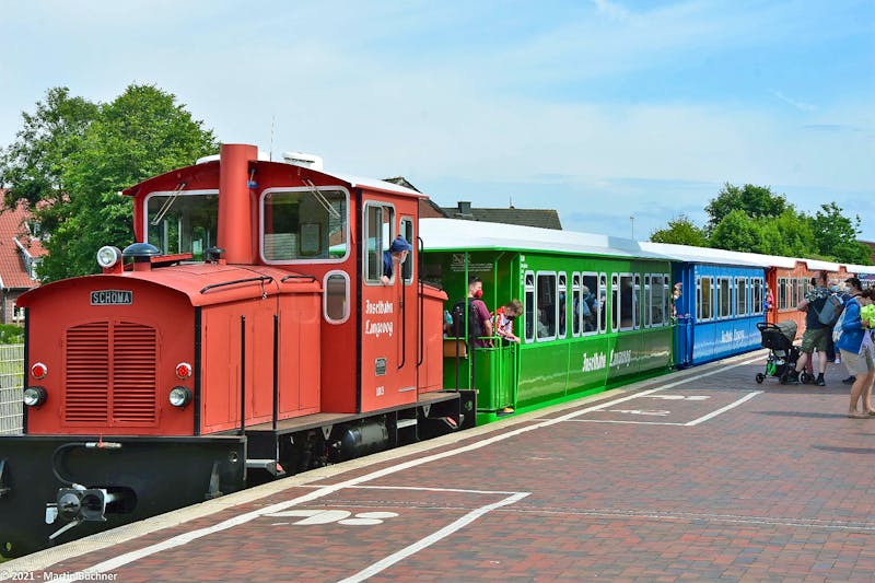 Inselbahn auf Langeoog - ©Martin Büchner - Eberhardt TRAVEL