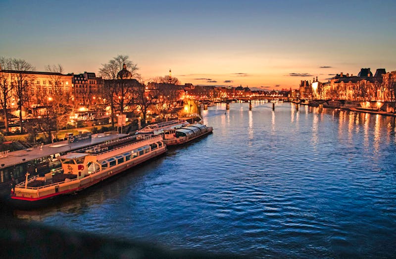 Bootsfahrt auf der Seine in Paris - ©Ghalil - stock.adobe.com
