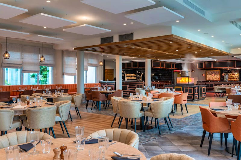 Dream Castle Hotel Restaurant_La Rôtisserie - ©Eberhardt TRAVEL - Eberhardt TRAVEL
