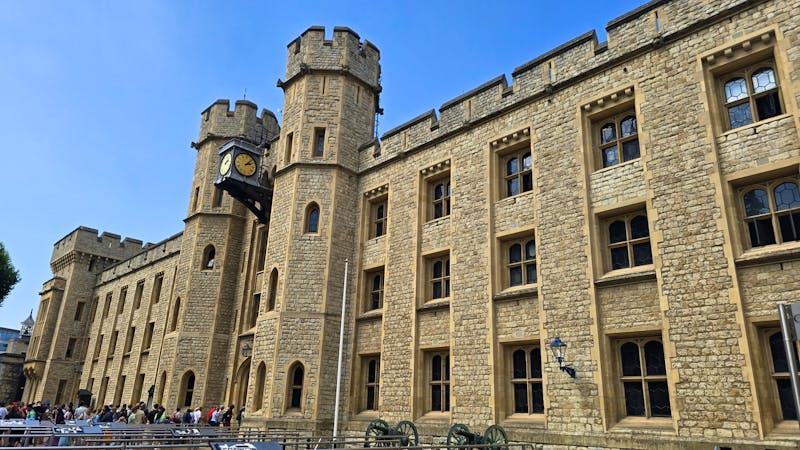 Sitz der Kronjuwelen im Tower of London  - ©Marlies Thrum - Eberhardt TRAVEL