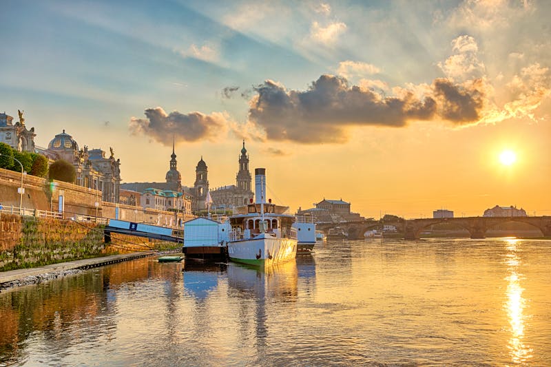 Dresden - Brühlsche Terrasse - ©Torsten Lohse - stock.adobe.com