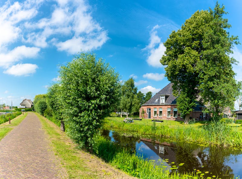 Earnewald in Friesland  - ©Fons - stock.adobe.com