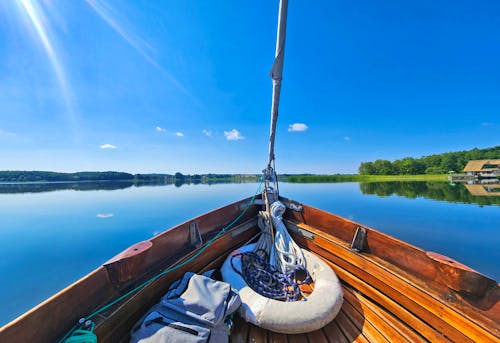 Kutterbootfahrt auf dem Inselsee bei Güstrow &ndash; &copy; Petra Hady - Eberhardt TRAVEL