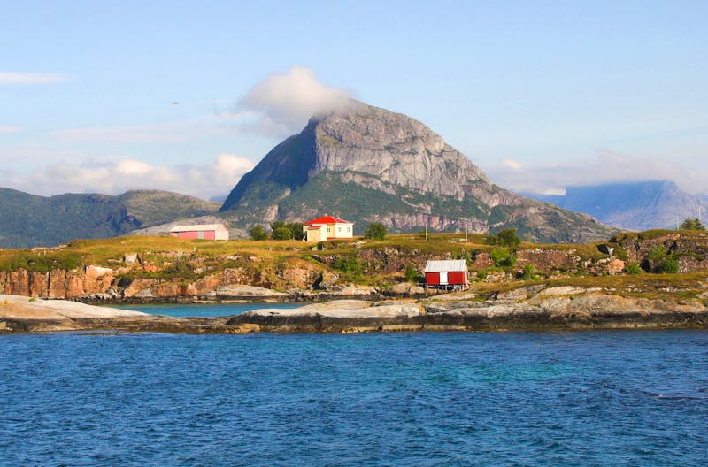 Insel Lovund in der Region Helgeland - ©John Sandoy - stock.adobe.com