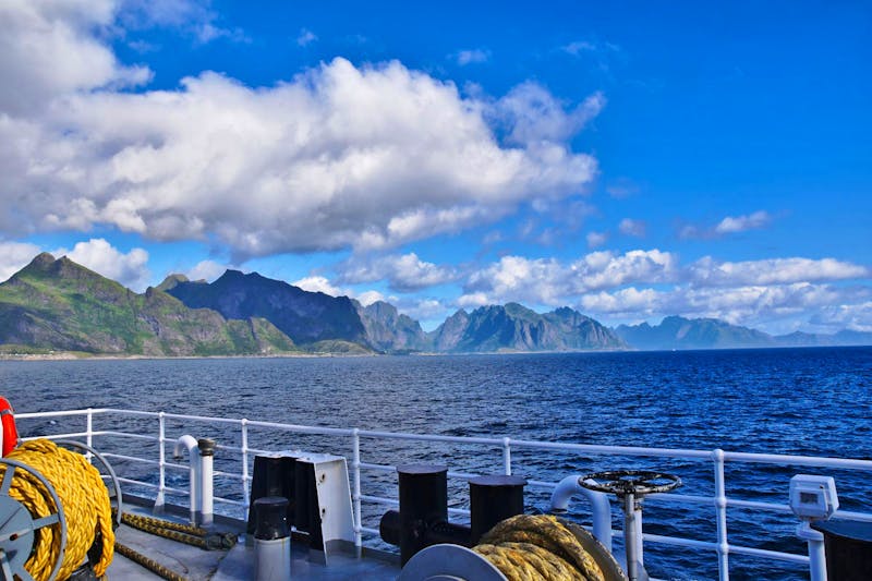 Fährüberfahrt zwischen Bodö und Moskenes auf den Lofoten - ©Konrad Füssel - Eberhardt TRAVEL