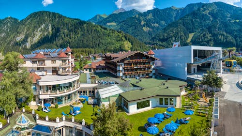 Hotelkomplex Strass in Mayrhofen - Außenbereich  &ndash; &copy; Hotel Strass