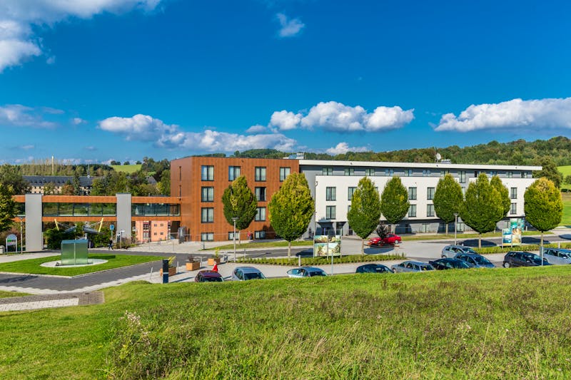 Santé Royale Hotel- & Gesundheitsresort Warmbad in Wolkenstein – ©@Dirk Rueckschloss/BUR