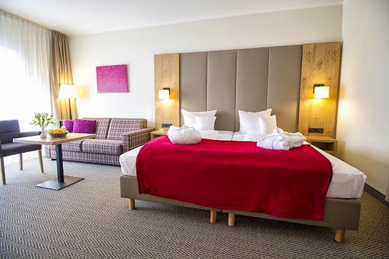 Santé Royale Hotel- & Gesundheitsresort Warmbad in Wolkenstein - Standart-Doppelzimmer  – ©Tehoo