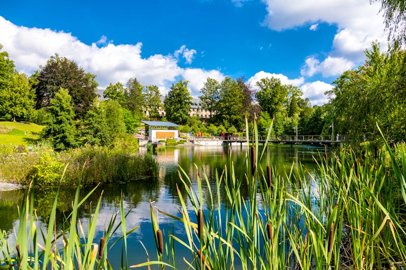 Santé Royale Hotel- & Gesundheitsresort Warmbad in Wolkenstein - Kurpark  – ©@Dirk Rueckschloss/BUR
