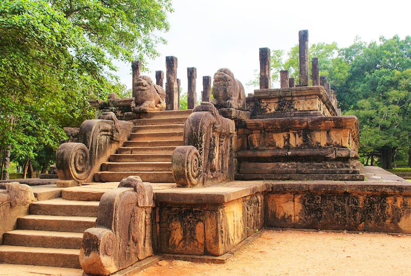 Besichtigung der Königsstadt von Polonnaruwa - ©Susanne Schirmann - Eberhardt TRAVEL