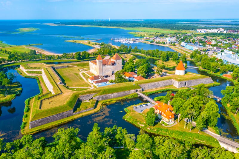 Burg in Kuressaare auf der Insel Saaremaa in Estland - ©dudlajzov - stock.adobe.com