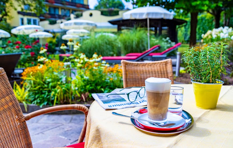 Hotel Der Schütthof in Zell am See - Garten  – ©@ jones-art.eu 2022