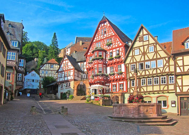 Marktplatz von Miltenberg - ©KlausMJan - stock.adobe.com
