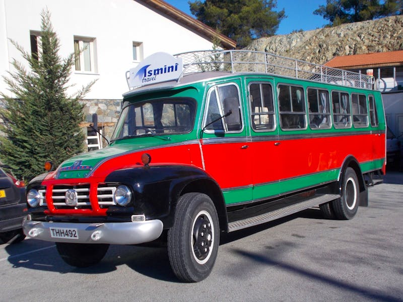 Bedford-Bus auf Zypern - ©Kerstin Veit (Eberhardt TRAVEL)