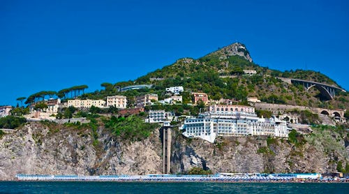 Lloyds Baia Hotel Panorama- Salerno – © Lloyds Baia Hotel