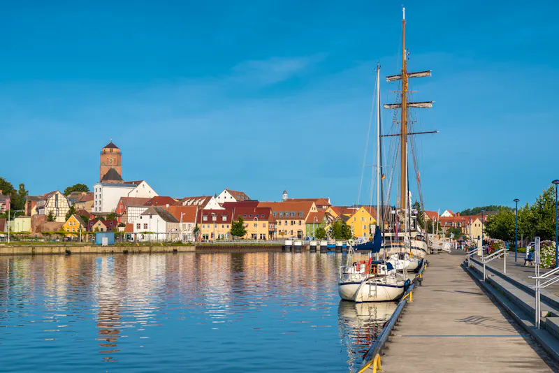 Hafen und Altstadt in Wolgast - &copy;Mattoff - stock.adobe.com