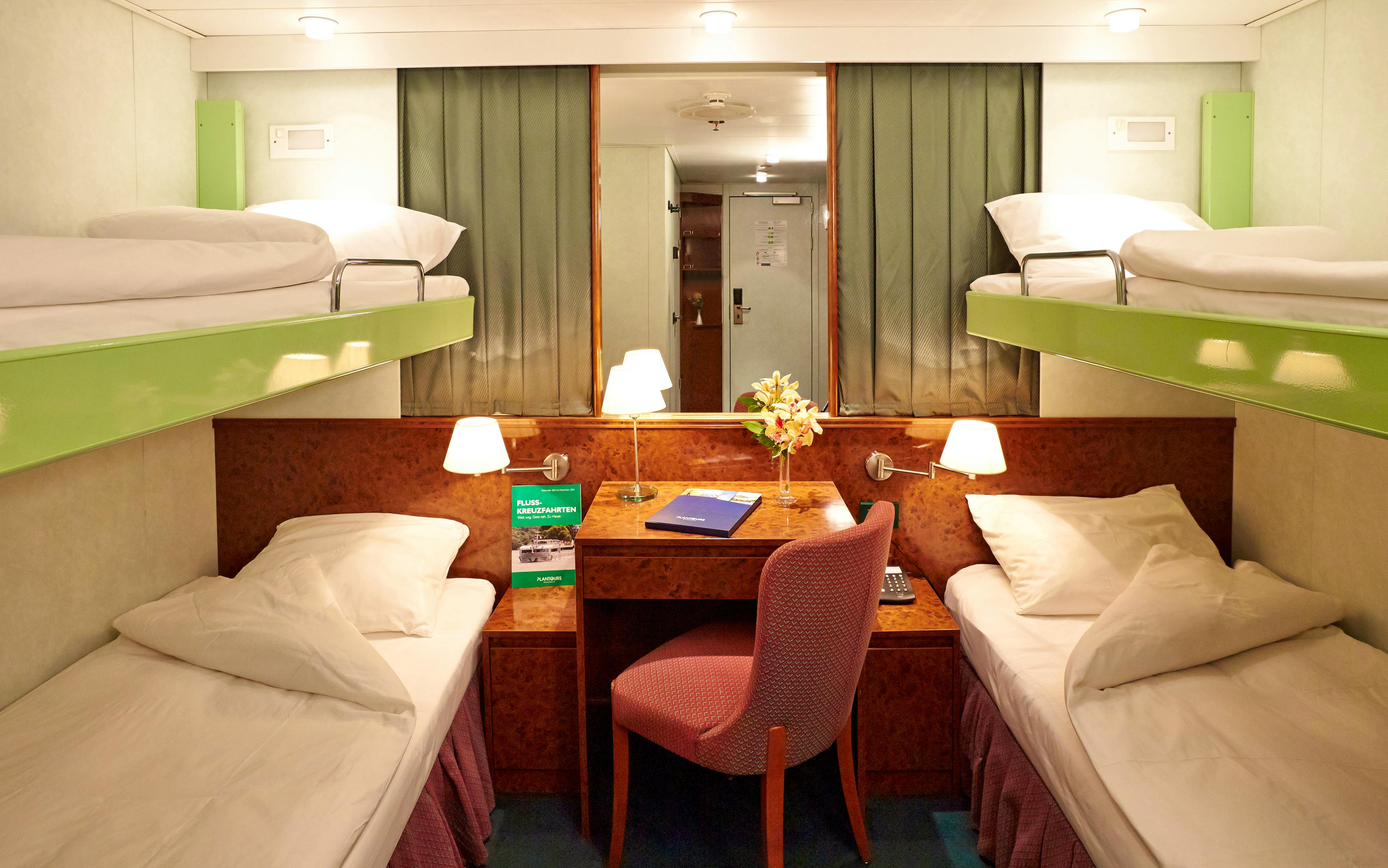 MS Hamburg - Kabinenbeispiel innen&nbsp;&ndash;&nbsp;&copy;&nbsp;PLANTOURS Kreuzfahrten