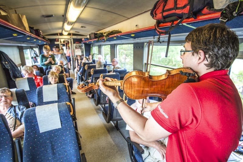 Inlandsbahn - unterwegs im Zug - ©Håkan Wike - Inlandbanan / Flickr