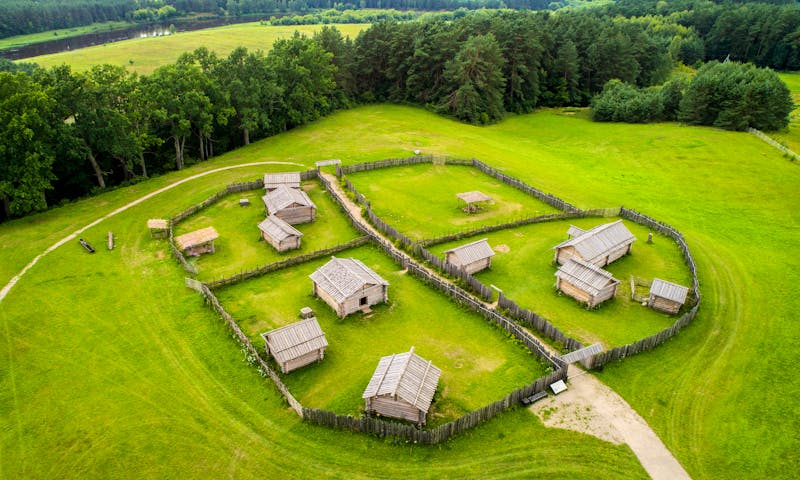 Archäologischer Park Kernave in Litauen - ©Vaidas Gegužis - Lithuania Travel