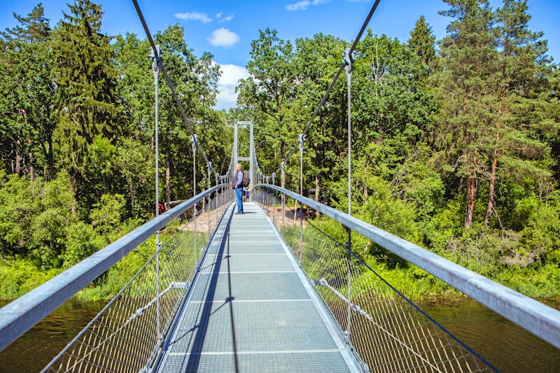 Hängebrücke am Sventoji Fluss im Anyksciai Regionalpark  - ©Birute Vijeikiene - stock.adobe.com