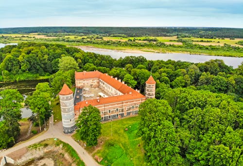 Burg Panemune an der Memel in Litauen &ndash; &copy; Audrius Merfeldas - stock.adobe.com