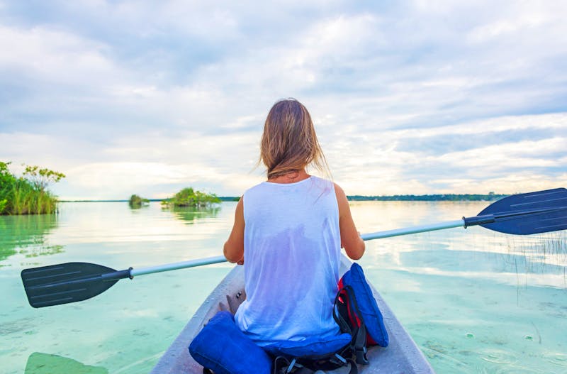Kayak-Tour in der Lagune von Bacalar - ©diegocardini - stock.adobe.com