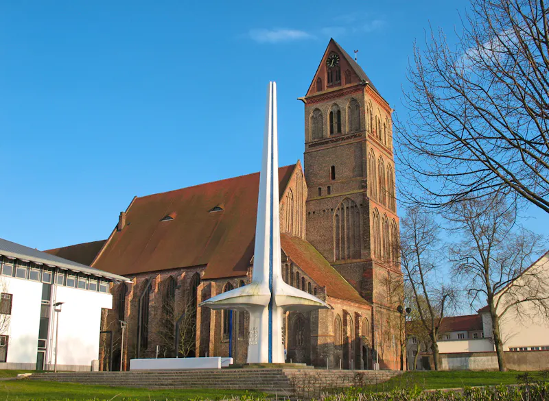 Otto-Lilienthal-Denkmal in Anklam - &copy;pit24 - stock.adobe.com
