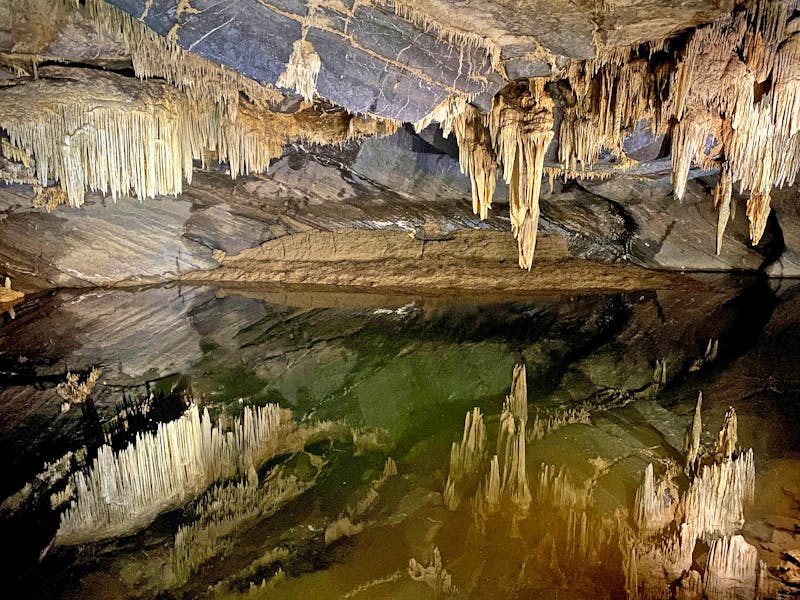 In den Grotten von Han-sur-Lesse in Belgien - ©Christin Kuschka - Eberhardt TRAVEL