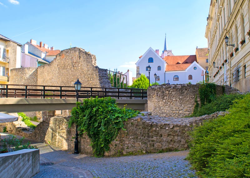 Alte Stadtmauer in Sopron - ©David Johnston - stock.adobe.com