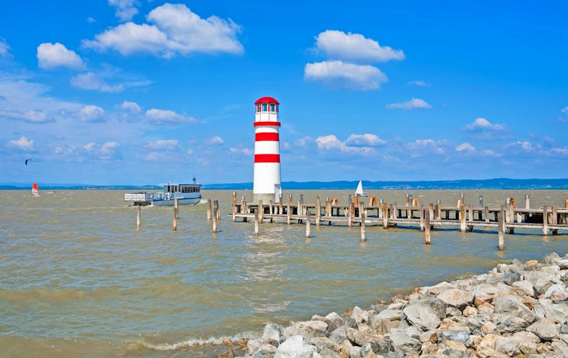 Leuchtturm von Podersdorf am Neusiedler See - ©travelpeter - stock.adobe.com