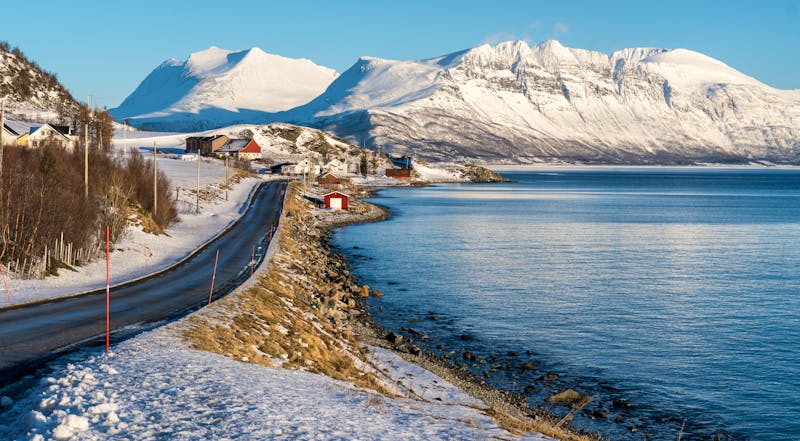 Im Winter Umgebung  Tromsø in Norwegen  - ©ThoPics - stock.adobe.com