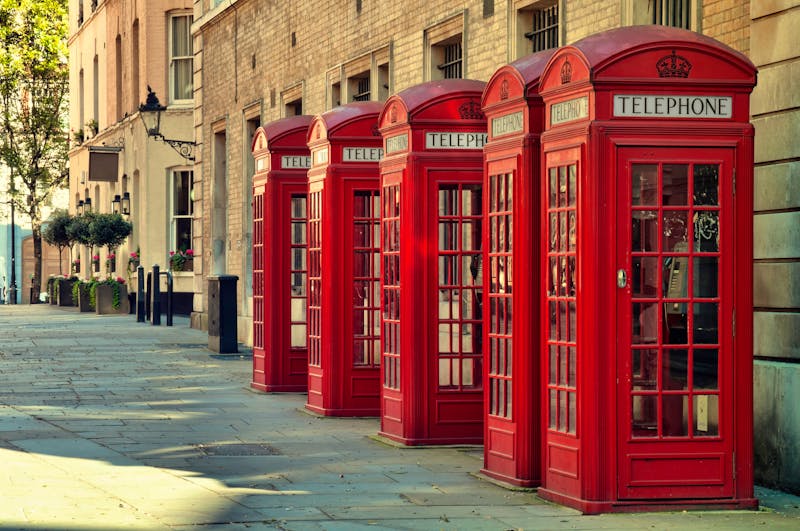 Die typischen roten Telefonzellen in London - ©Roland Nagy, r.nagy@hotmail.co.uk - stock.adobe.com