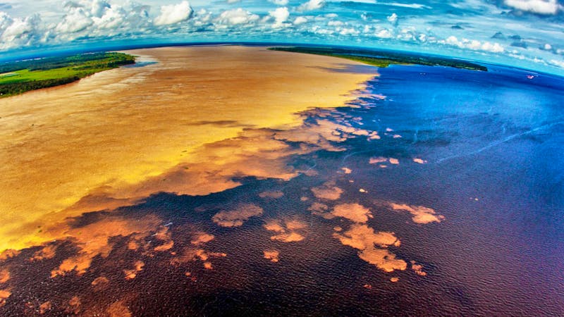 Zusammenfluss des Rio Negros und des Solimões - 