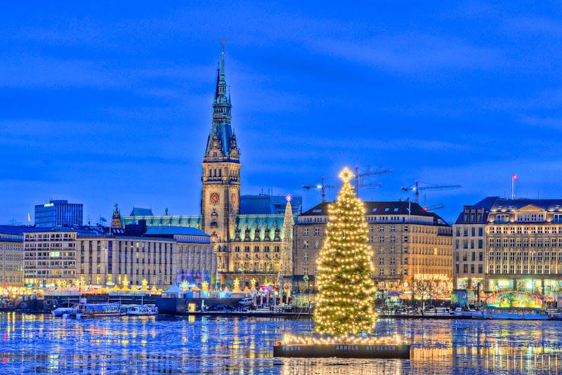 Weihnachtszeit in Hamburg   - ©Marco2811 - stock.adobe.com