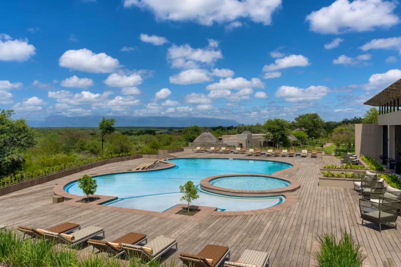Radisson Safari Hotel Hoedspruit-  Pool - ©Radisson Safari Hotel Hoedspruit