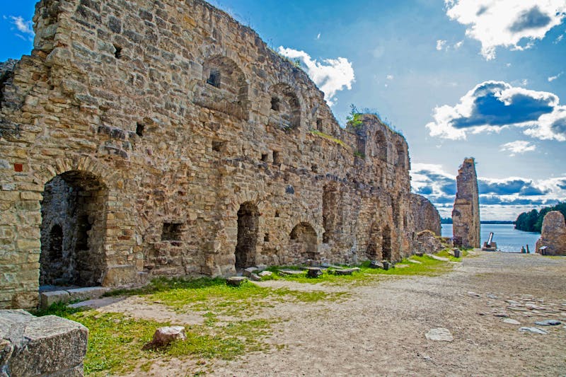 Schlossruine bei Koknese - ©JuLady_studio - stock.adobe.com