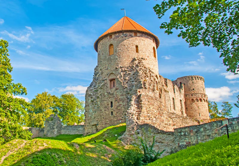 Schlossruinen in Cesis - ©Syoma Barva - stock.adobe.com