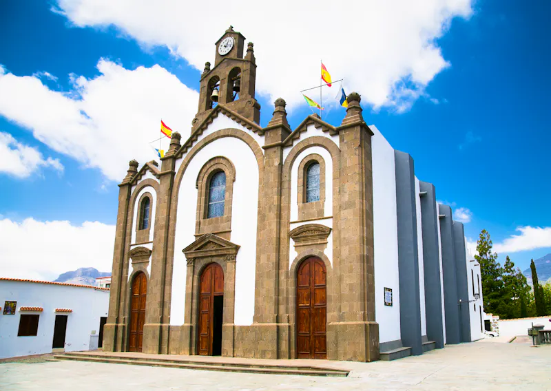 Santa Lucia de Tirajana auf Gran Canaria - historische Kirche in der Ortsmitte - &copy;Aleksandar Todorovic - stock.adobe.com