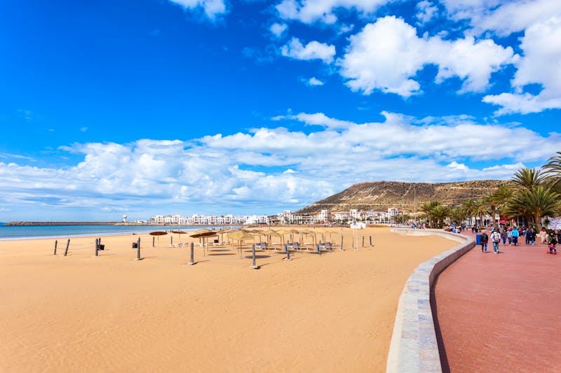 Agadir in Marokko - Promenade am Hauptstrand der City - ©saiko3p - stock.adobe.com