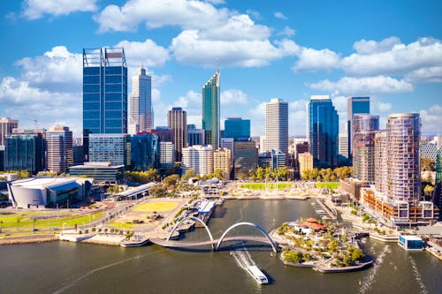 Perth Skyline &ndash; &copy; anekoho - stock.adobe.com