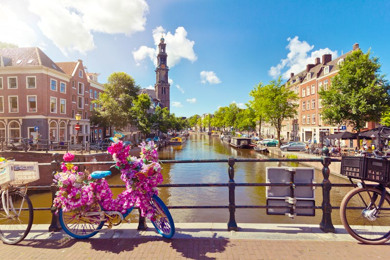 Amsterdam - Grachtenfahrt - ©FSEID - stock.adobe.com