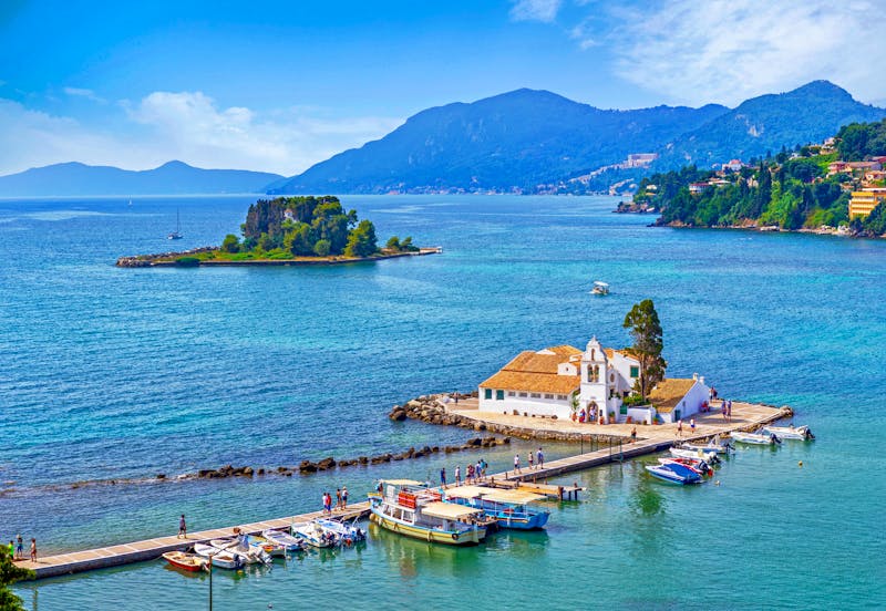 Mäuseinsel und Kloster Vlacherna von Kanoni - Insel Korfu - &copy;stoimilov - stock.adobe.com