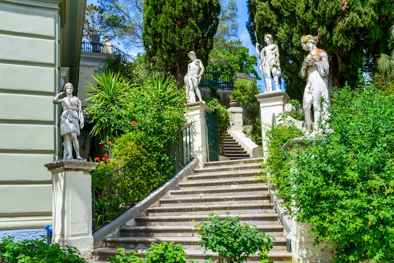 Garten des Achilleion Palasts auf Korfu - ©Piotr Pawinski - stock.adobe.com