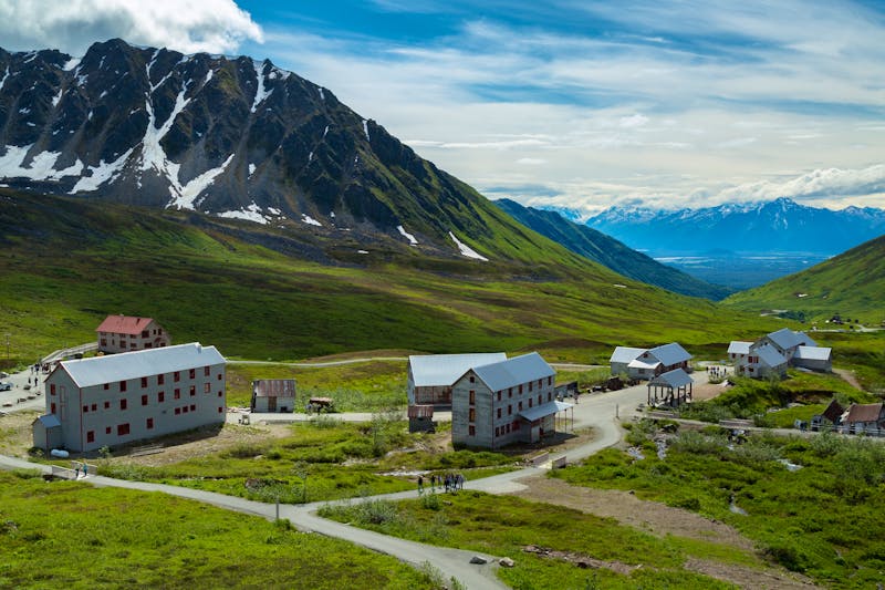 Independence Mine in Alaska - ©jon manjeot - stock.adobe.com
