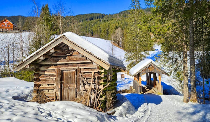 Wanderung im winterlichen Schwarzwassertal - ©Ria Heilmann - Eberhardt TRAVEL