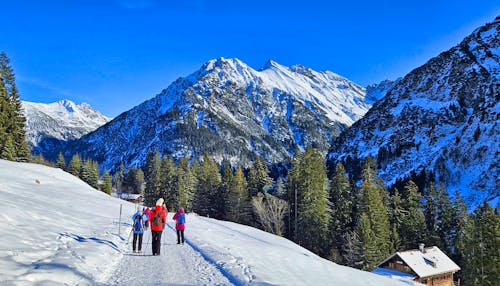 Winterwanderung auf dem Baader Höhenweg &ndash; &copy; Ria Heilmann - Eberhardt TRAVEL