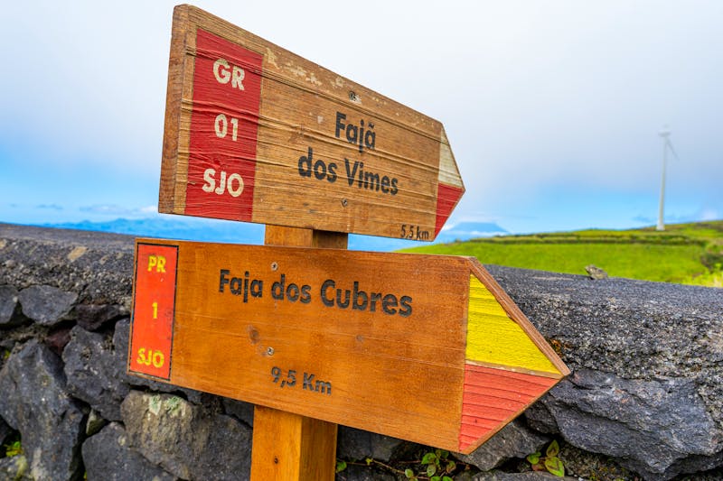 Wanderweg zur Fajã dos Cubres auf der Azoreninsel São Jorge - ©Pedro Emanuel  - stock.adobe.com
