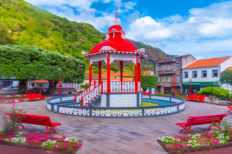 Gartenanlage in Velas- Hauptstadt der Insel Sao Jorge - ©dudlajzov - stock.adobe.com