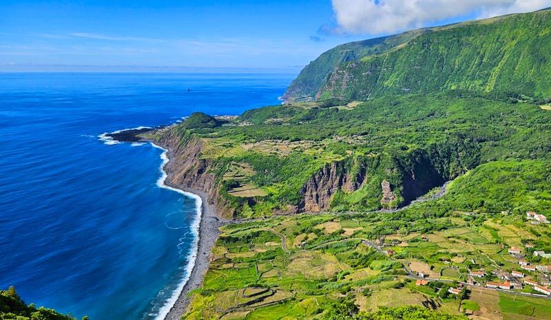 Blick auf die Westküste der Azoren-Insel Flores - ©Ria Heilmann - Eberhardt TRAVEL